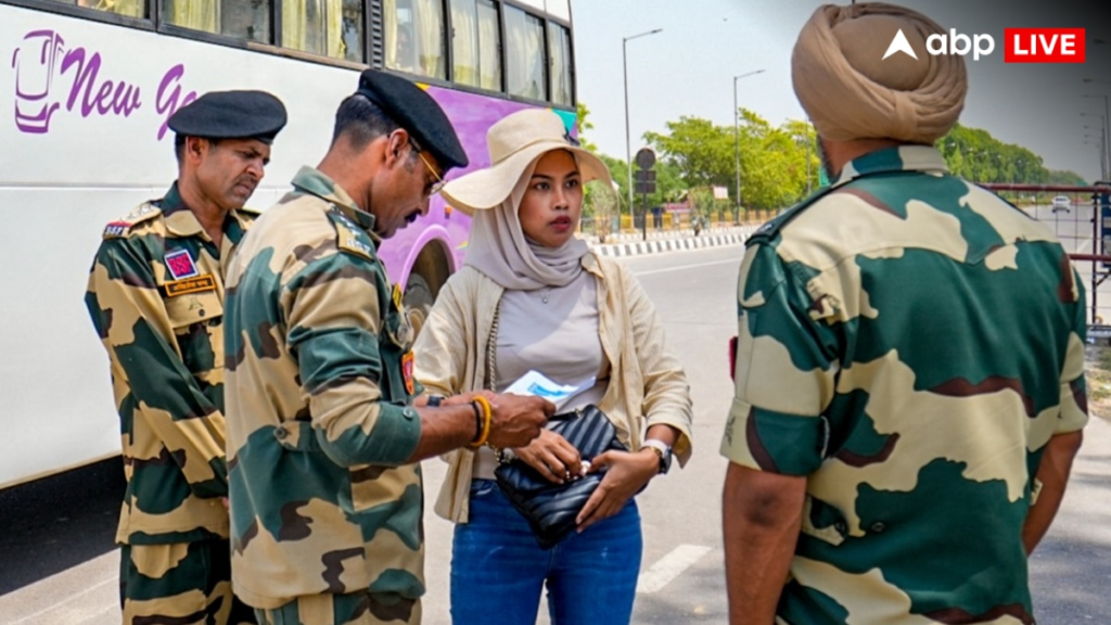 ‘मैं-यहां-जहर-खा-लूंगी’,-अटारी-वाघा-बॉर्डर-पर-पाकिस्तानी-महिला-ने-क्यों-किया-हाई-वोल्टेज-ड्रामा?